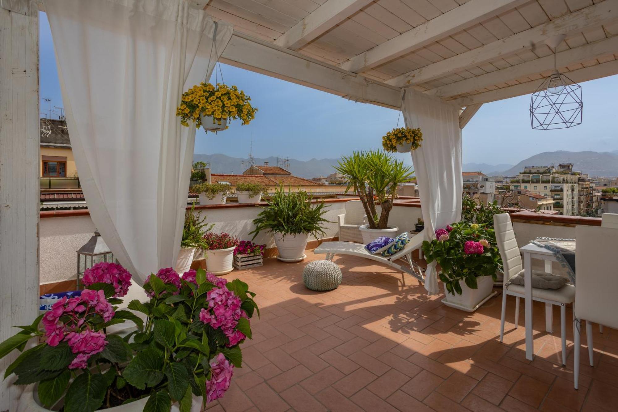 Superattico Bella Bellu Hotel Palermo Bagian luar foto